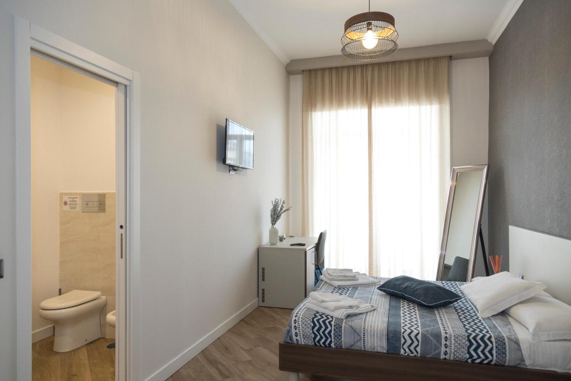 Rooms Garibaldi Napoli Eksteriør billede